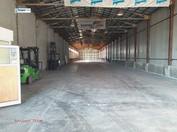 Дава под наем склад, гр. шумен, добруджански