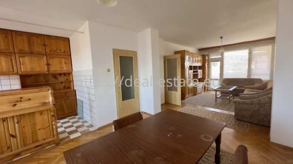 Дава под наем 3-стаен, гр. благоевград, широк център