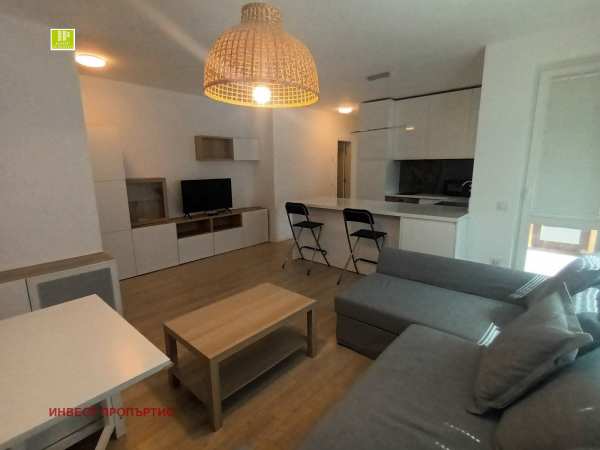 Дава под наем 3-стаен, гр. софия, лозенец