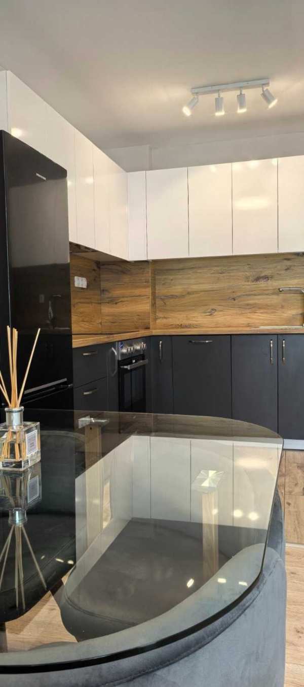 Дава под наем 3-стаен, гр. пловдив, каменица 2