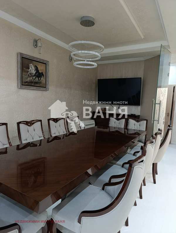 Дава под наем къща, гр. карлово, област пловдив