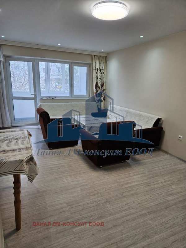 Дава под наем 2-стаен, гр. шумен, тракия