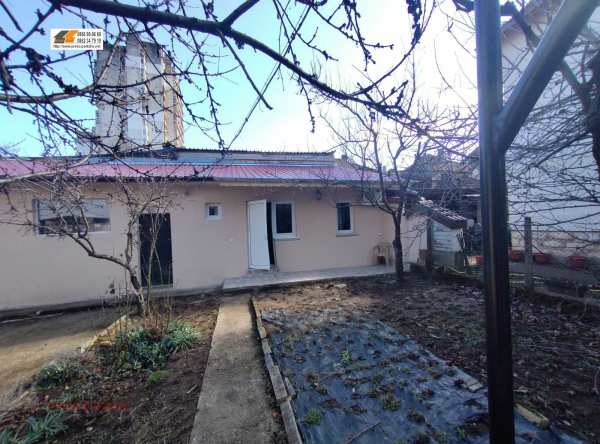 Дава под наем 1-стаен, гр. враца, квартал 103