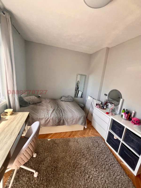 Дава под наем 3-стаен, гр. благоевград, идеален център