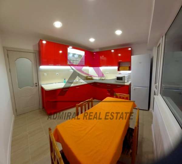 Дава под наем 4-стаен, гр. варна, окръжна болница-генерали