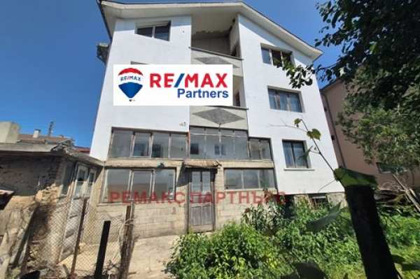 Продава къща, гр. аксаково, област варна