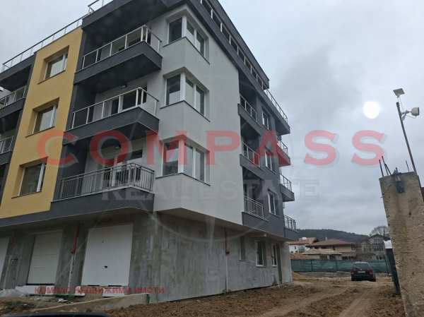 Продава 3-стаен, гр. варна, виница