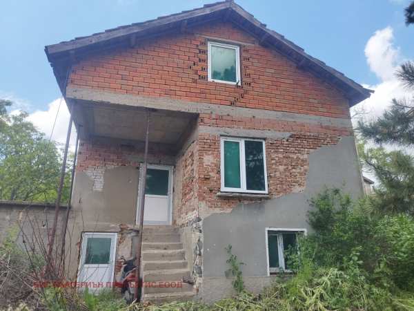 Продава къща, с. малък манастир, област ямбол
