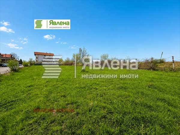 Продава парцел, гр. перник, могиличе