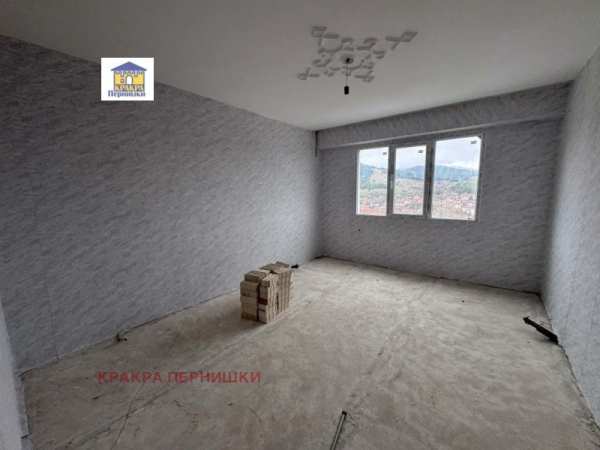 Продава 3-стаен, гр. радомир, област перник