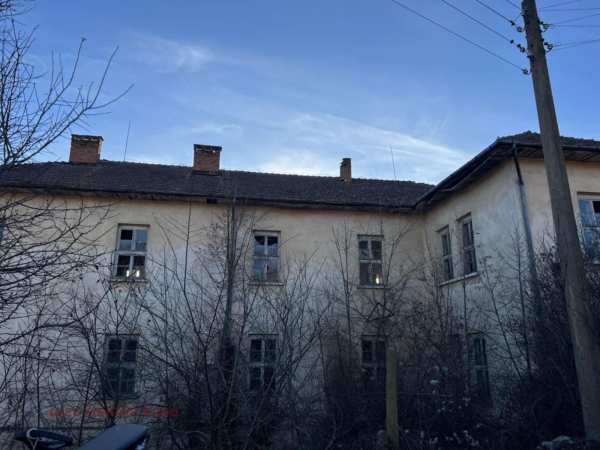 Продава хотел, гр. белоградчик, област видин