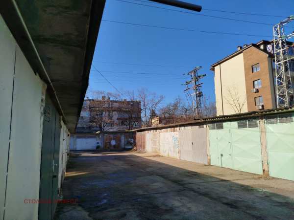Продава гараж, паркомясто, гр. русе, здравец изток