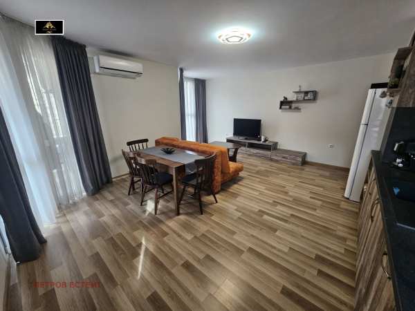 Продава 3-стаен, гр. велинград, област пазарджик