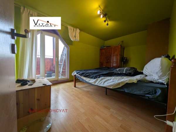 Продава ателие, таван, гр. софия, лагера