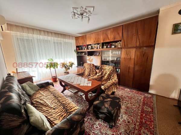 Продава 3-стаен, гр. айтос, област бургас