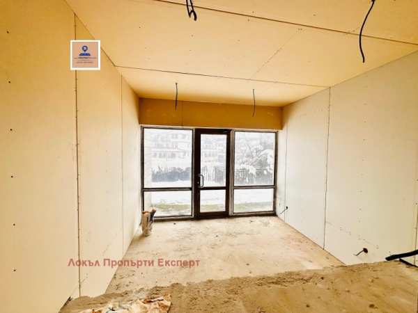 Продава магазин, гр. банско, област благоевград