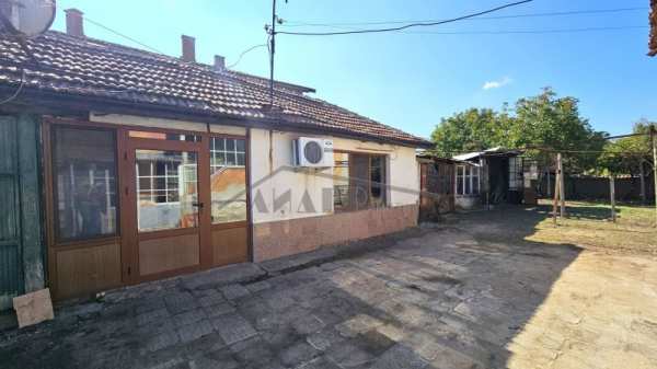 Продава къща, с. цалапица, област пловдив