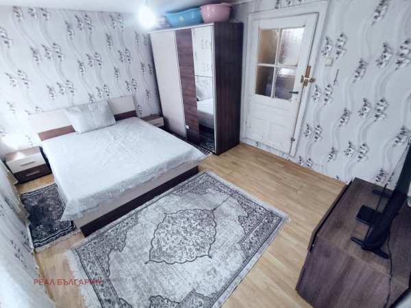 Продава къща, гр. русе, център