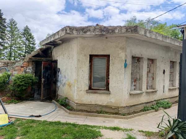 Продава ателие, таван, гр. софия, симеоново