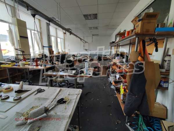 Продава пром. помещение, гр. шумен, топхане