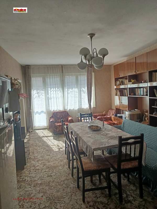 Продава многостаен, гр. добрич, център