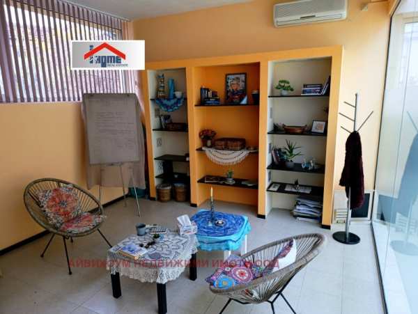 Продава офис, гр. плевен, идеален център