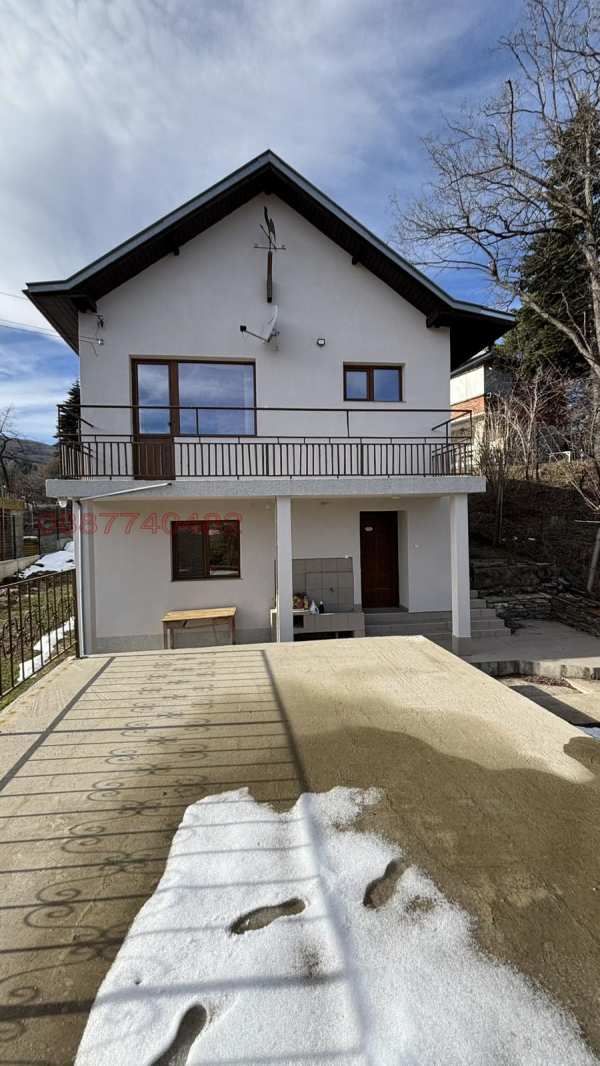 Продава къща, с. гълъбово, област пловдив