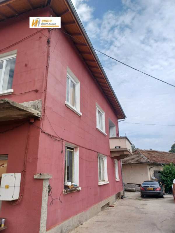 Продава къща, гр. павликени, област велико търново