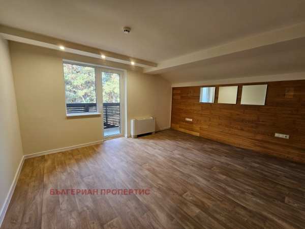 Продава  1-стаен к.к. Боровец, област София
      59 кв.м