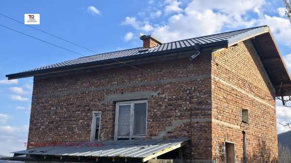 Продава къща, с. лобош, област перник