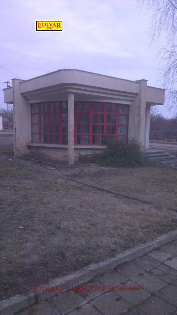 Продава  офис с. Преселенци, област Добрич
      38 кв.м