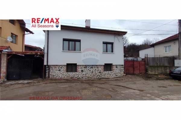 Продава къща, гр. банско, област благоевград