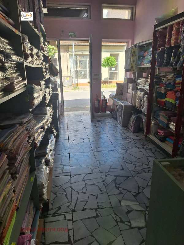 Продава магазин, гр. враца, център
