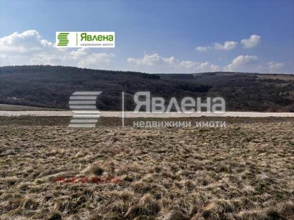 Продава парцел, с. хераково, област софия област