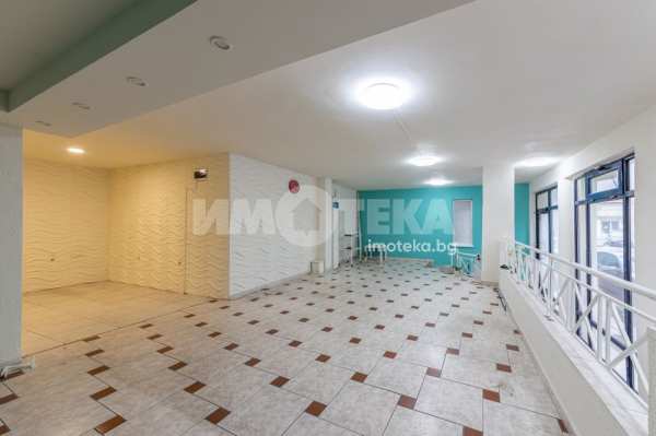 Продава офис, гр. варна, зимно кино тракия