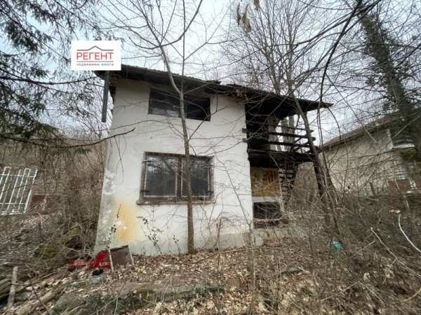 Продава къща, с. малки чифлик, област велико търново