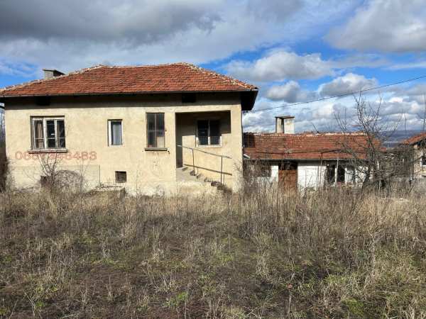 Продава къща, гр. ихтиман, област софия област