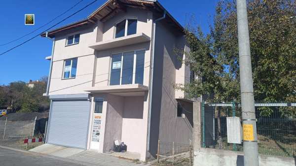 Продава къща, гр. момчилград, област кърджали