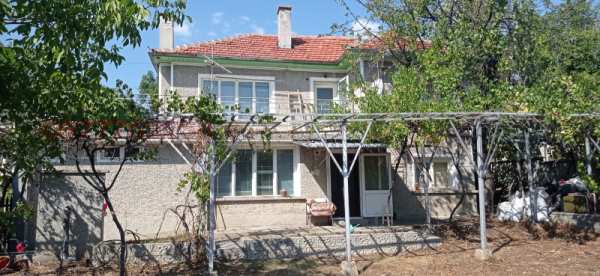 Продава къща, гр. килифарево, област велико търново