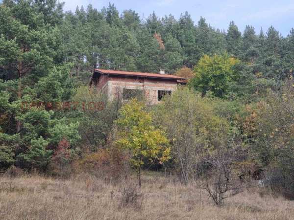Продава къща, с. осоица, област софия област