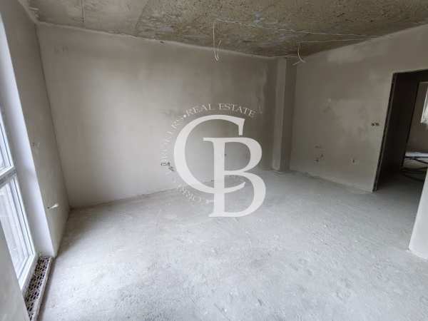 Продава 2-стаен, гр. варна, бизнес хотел