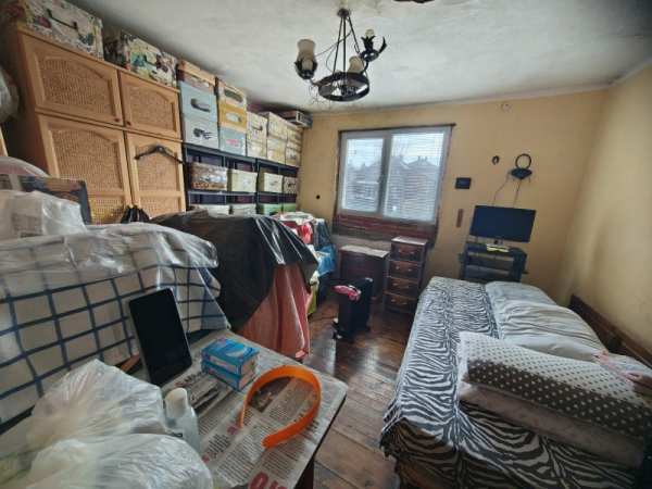 Продава къща, с. гара елин пелин, област софия област