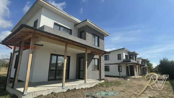Продава къща, гр. костинброд, област софия област