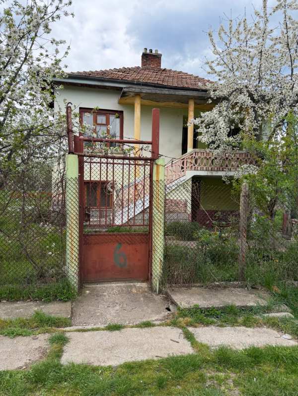 Продава къща, с. скриняно, област кюстендил