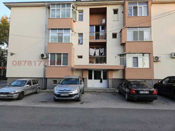 Продава 2-стаен, гр. силистра, център