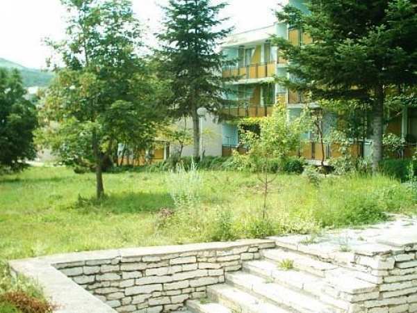 Продава  хотел гр. Балчик, област Добрич
      3459 кв.м