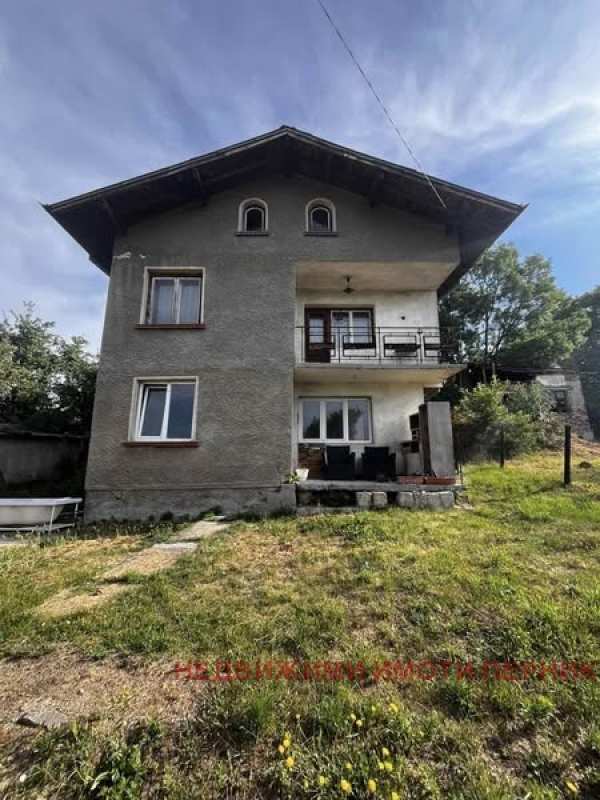 Продава къща, с. дивотино, област перник