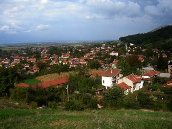Продава парцел, с. дебръщица, област пазарджик