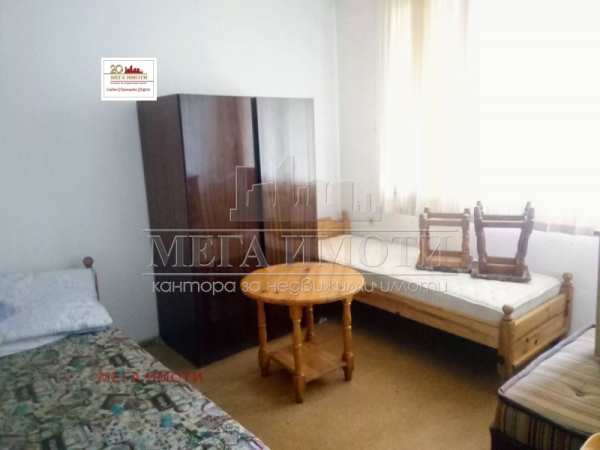 Продава етаж от къща, гр. приморско, област бургас