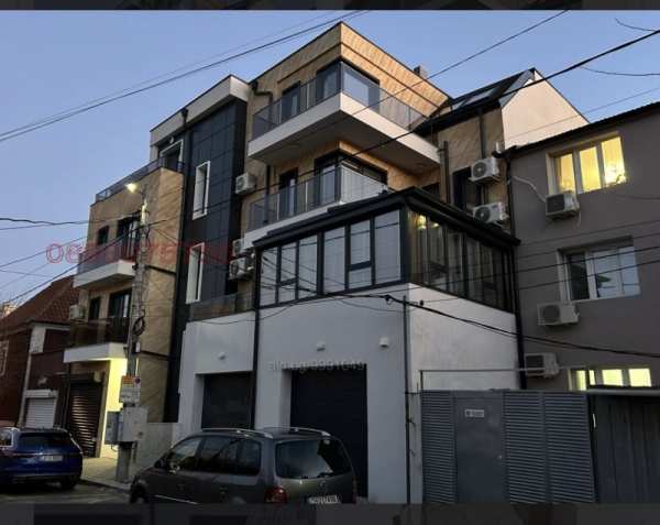 Продава 3-стаен, гр. сливен, център